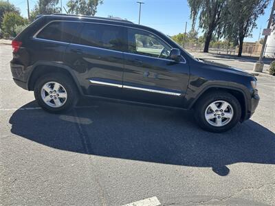 2012 Jeep Grand Cherokee Laredo   - Photo 5 - Hesperia, CA 92345