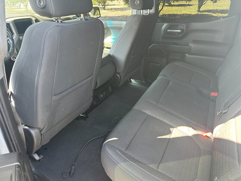 2021 Chevrolet Silverado 1500 LT - Photo 11 - Hesperia, CA 92345