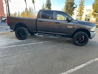 2016 RAM 2500 Tradesman   - Photo 5 - Hesperia, CA 92345