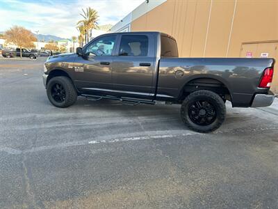 2016 RAM 2500 Tradesman   - Photo 10 - Hesperia, CA 92345