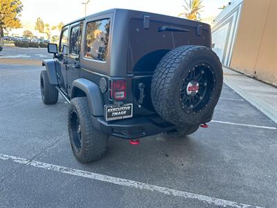 2017 Jeep Wrangler Unlimited Rubicon Recon   - Photo 11 - Hesperia, CA 92345