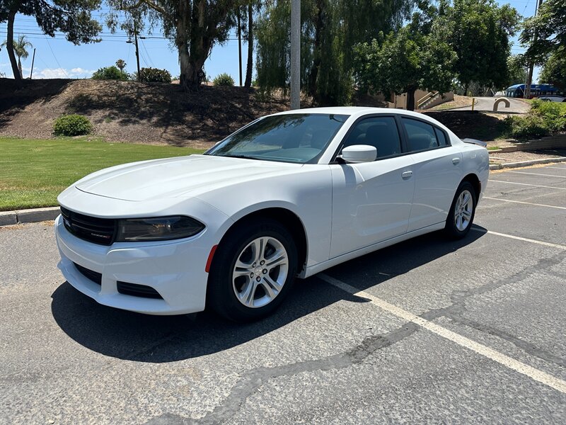 2022 Dodge Charger - Photo 1 - Hesperia, CA 92345