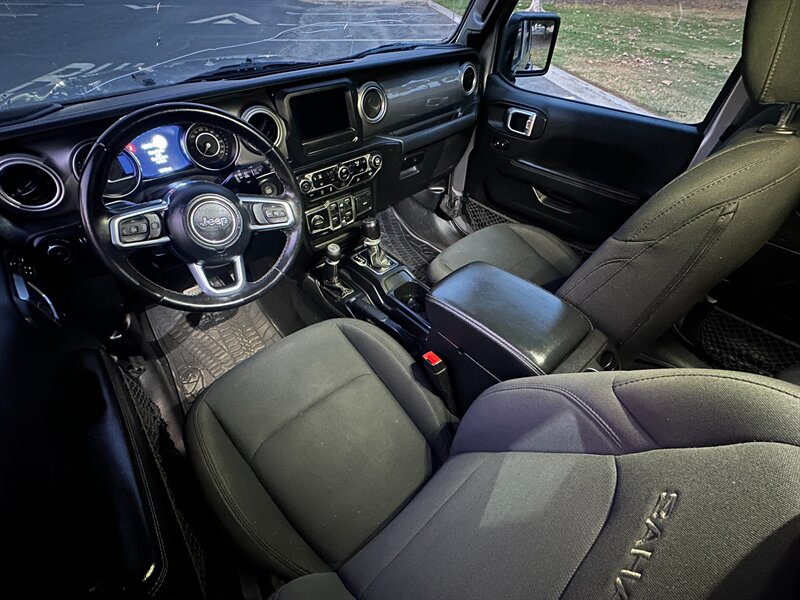 2020 Jeep Wrangler Unlimited Sahara - Photo 10 - Hesperia, CA 92345