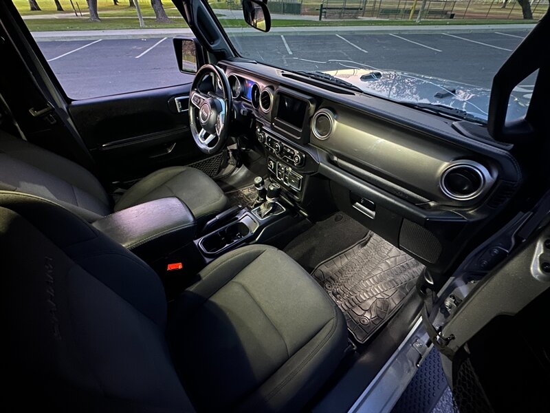 2020 Jeep Wrangler Unlimited Sahara - Photo 13 - Hesperia, CA 92345