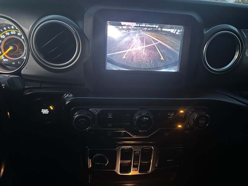 2020 Jeep Wrangler Unlimited Sahara - Photo 20 - Hesperia, CA 92345