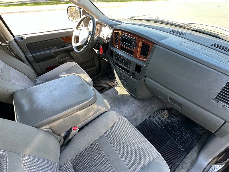 2006 Dodge Ram 2500 SLT - Photo 11 - Hesperia, CA 92345