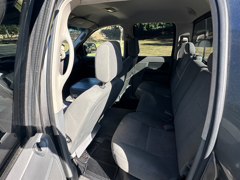 2006 Dodge Ram 2500 SLT - Photo 9 - Hesperia, CA 92345