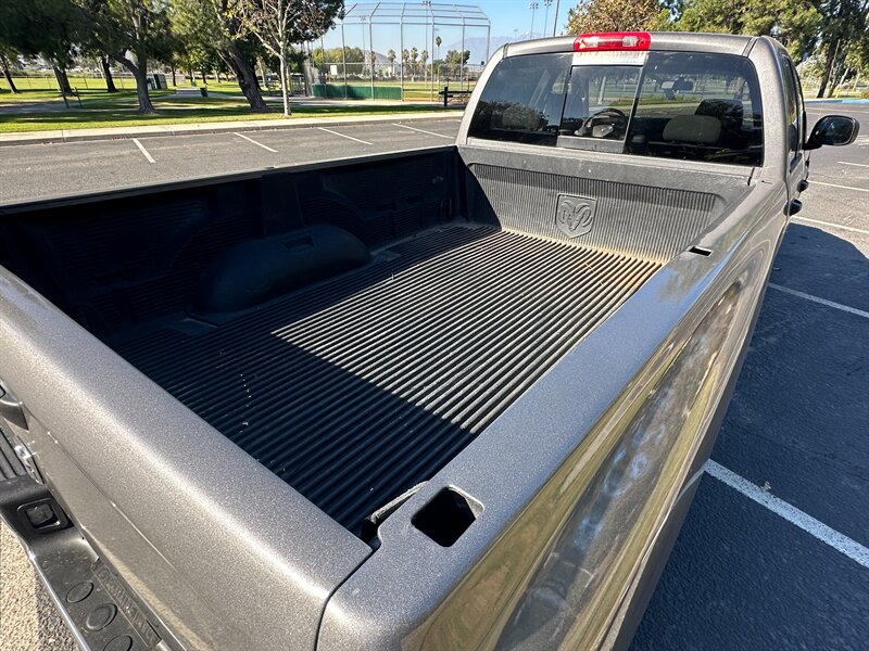 2006 Dodge Ram 2500 SLT - Photo 10 - Hesperia, CA 92345
