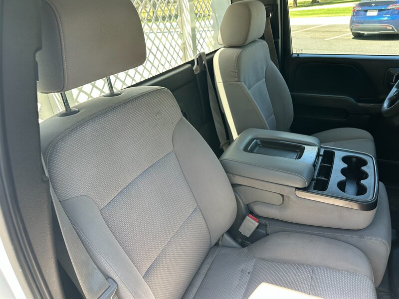 2015 GMC Sierra 3500HD - Photo 12 - Hesperia, CA 92345