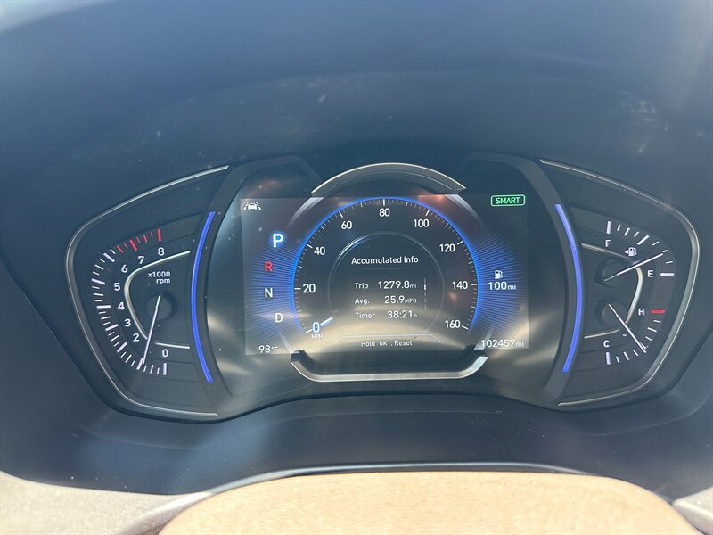 2019 Hyundai SANTA FE Ultimate 2.4L - Photo 23 - Hesperia, CA 92345