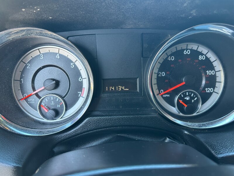 2017 Dodge Grand Caravan - Photo 19 - Hesperia, CA 92345