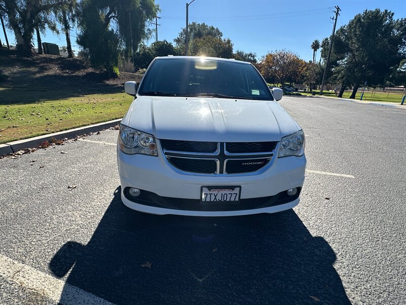 2017 Dodge Grand Caravan - Photo 2 - Hesperia, CA 92345