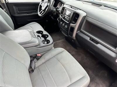 2016 RAM 1500 Tradesman   - Photo 18 - Hesperia, CA 92345