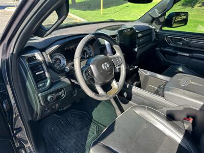 2019 RAM 1500   - Photo 8 - Hesperia, CA 92345