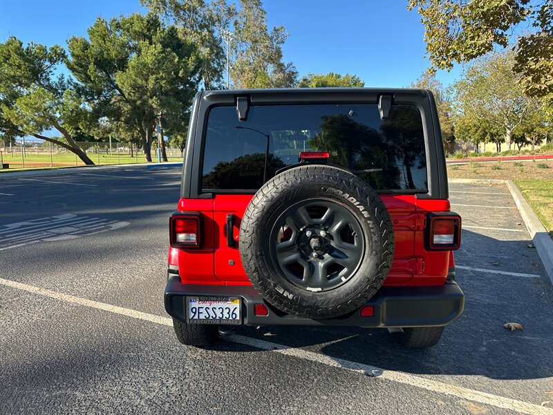 2020 Jeep Wrangler Unlimited Sahara - Photo 6 - Hesperia, CA 92345