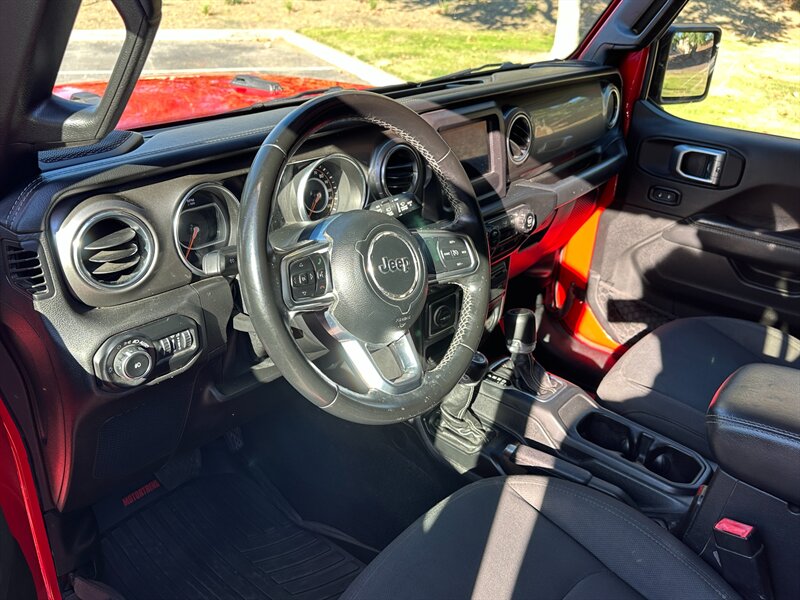 2020 Jeep Wrangler Unlimited Sahara - Photo 8 - Hesperia, CA 92345
