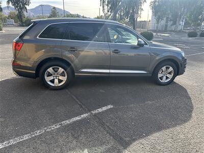 2019 Audi Q7 Premium   - Photo 6 - Hesperia, CA 92345