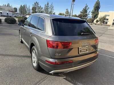 2019 Audi Q7 Premium   - Photo 10 - Hesperia, CA 92345