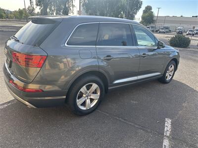 2019 Audi Q7 Premium   - Photo 7 - Hesperia, CA 92345