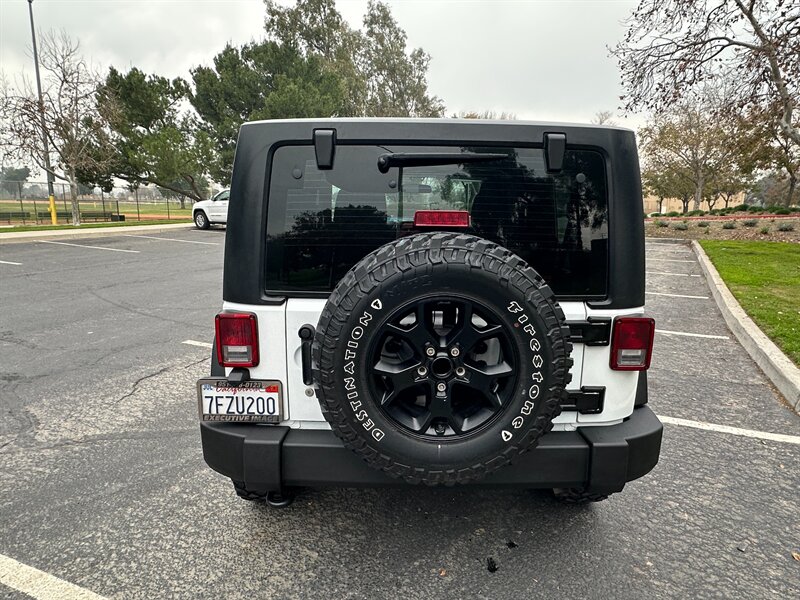 2014 Jeep Wrangler Sport - Photo 6 - Hesperia, CA 92345