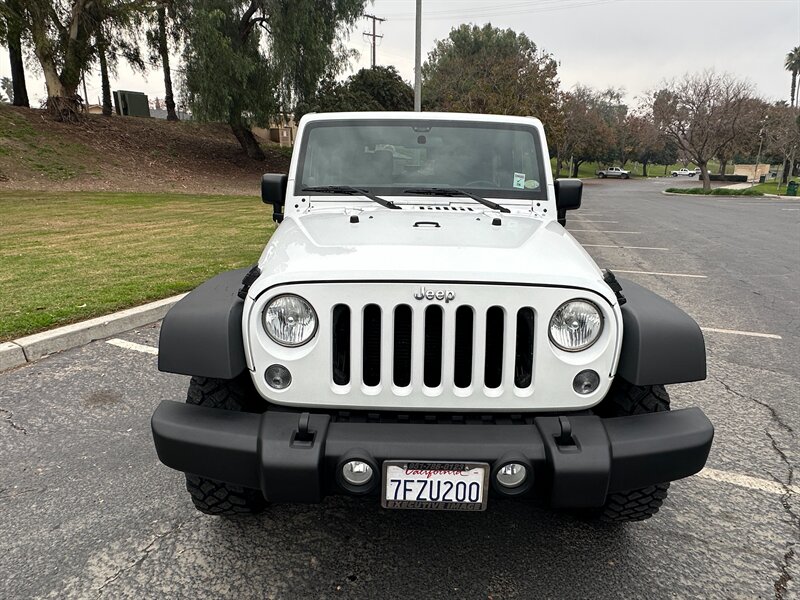 2014 Jeep Wrangler Sport - Photo 2 - Hesperia, CA 92345