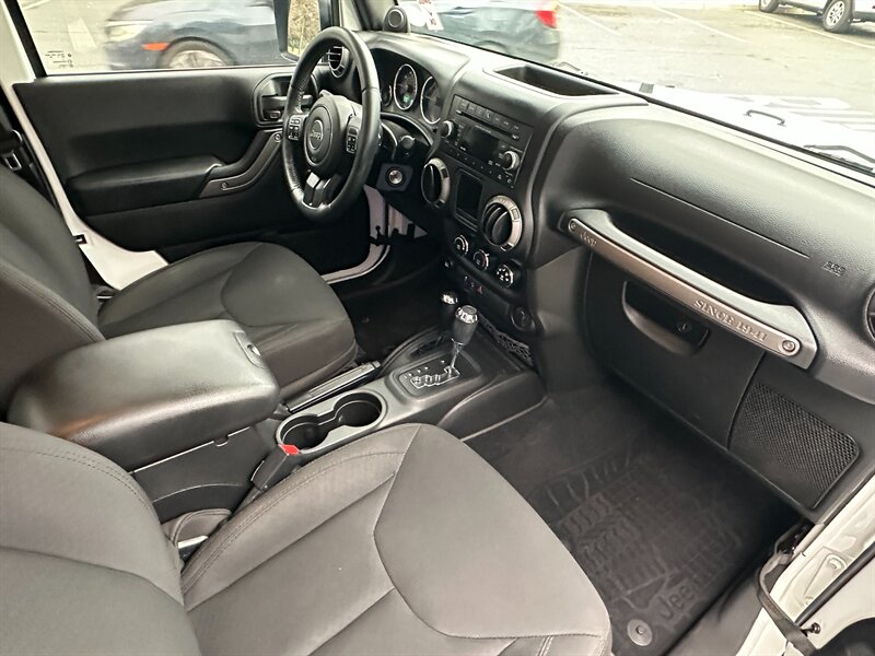 2014 Jeep Wrangler Sport - Photo 12 - Hesperia, CA 92345