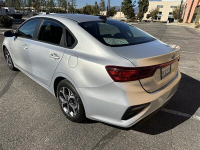 2021 Kia Forte LXS   - Photo 11 - Hesperia, CA 92345