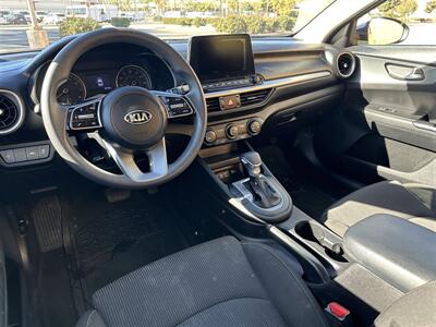 2021 Kia Forte LXS   - Photo 14 - Hesperia, CA 92345