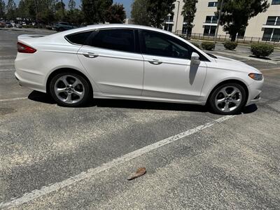 2013 Ford Fusion SE   - Photo 6 - Hesperia, CA 92345