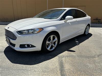 2013 Ford Fusion SE   - Photo 1 - Hesperia, CA 92345