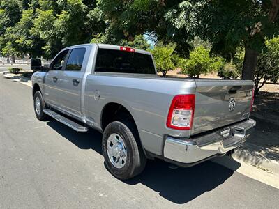 2024 RAM 2500   - Photo 7 - Hesperia, CA 92345