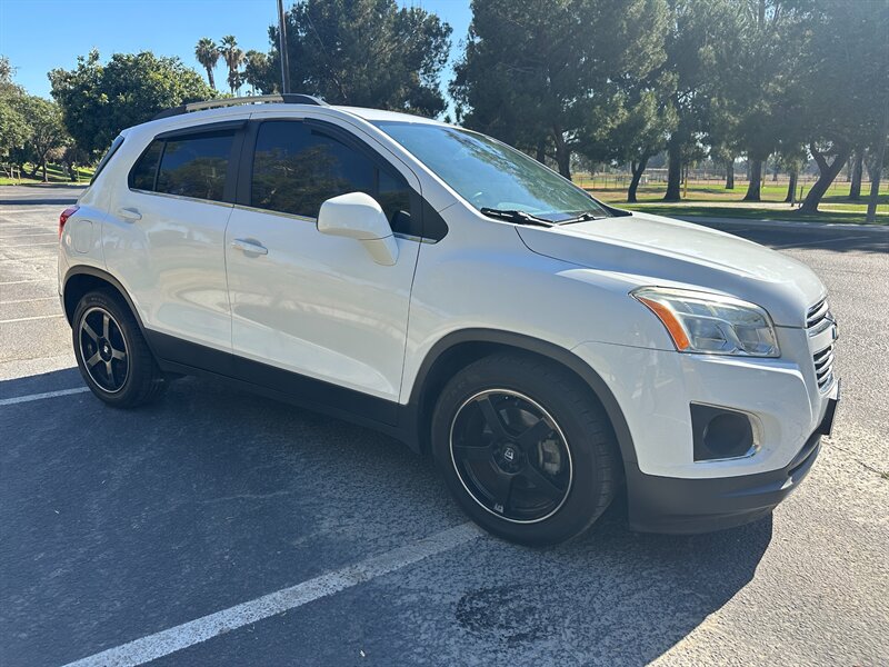 2015 Chevrolet Trax LT - Photo 3 - Hesperia, CA 92345