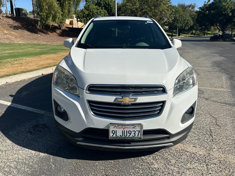 2015 Chevrolet Trax LT - Photo 2 - Hesperia, CA 92345
