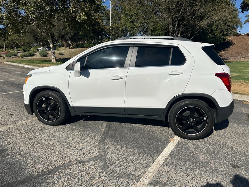 2015 Chevrolet Trax LT - Photo 8 - Hesperia, CA 92345