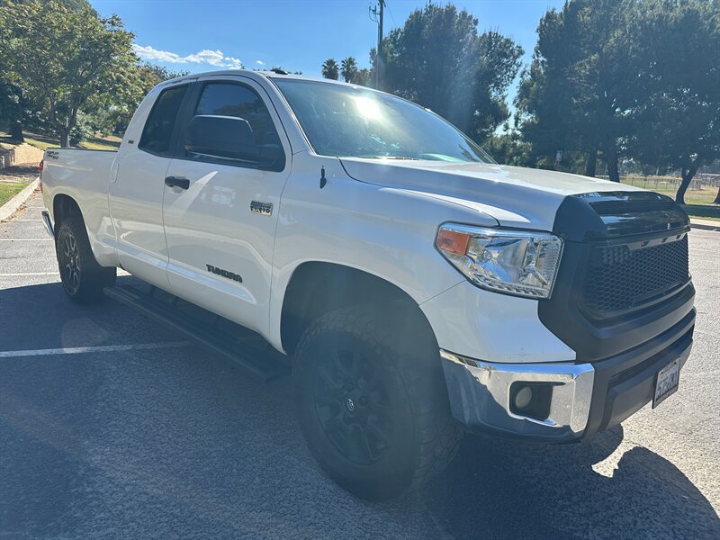 2014 Toyota Tundra SR5 - Photo 3 - Hesperia, CA 92345
