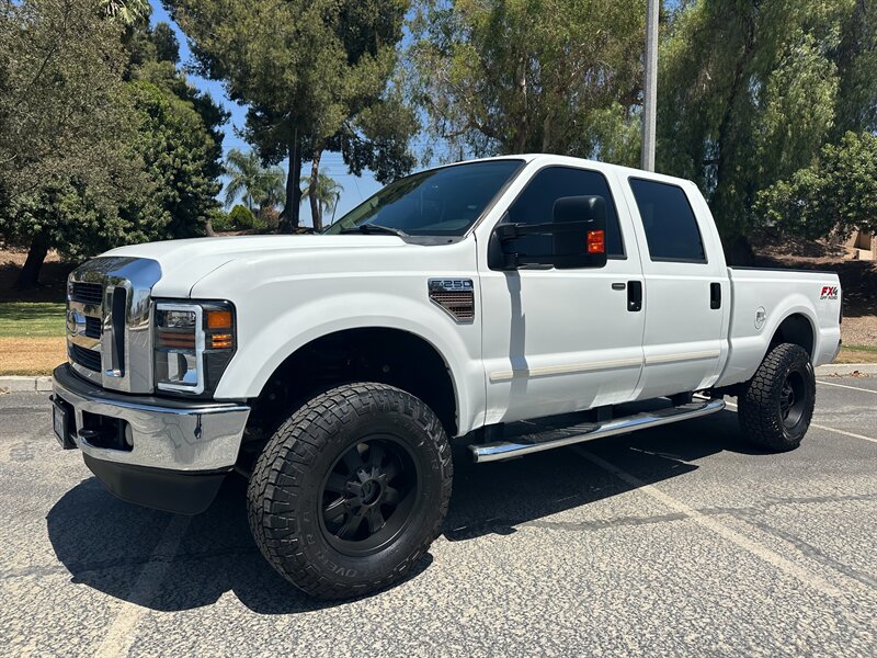2010 Ford F-250 Super Duty XLT   - Photo 1 - Hesperia, CA 92345