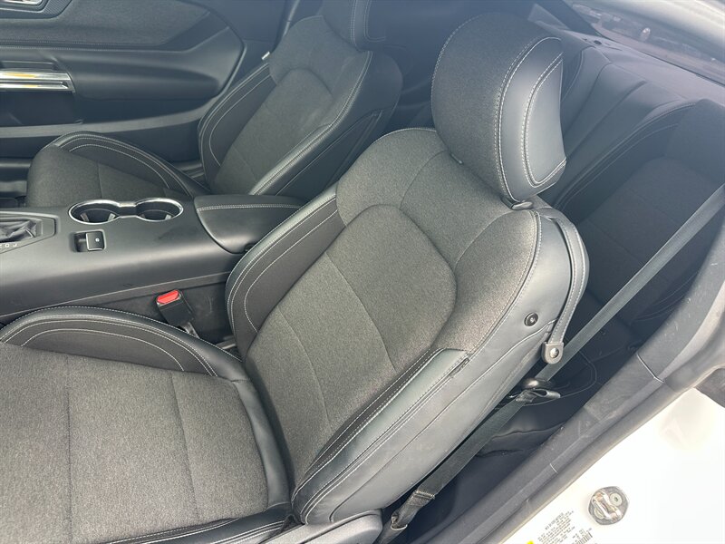 2024 Ford Mustang EcoBoost - Photo 10 - Hesperia, CA 92345