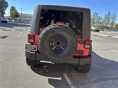 2012 Jeep Wrangler Rubicon   - Photo 9 - Hesperia, CA 92345