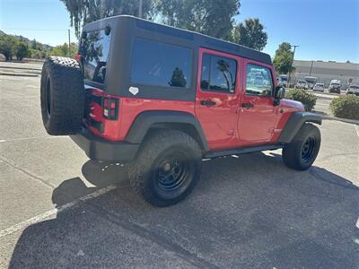 2012 Jeep Wrangler Rubicon   - Photo 7 - Hesperia, CA 92345