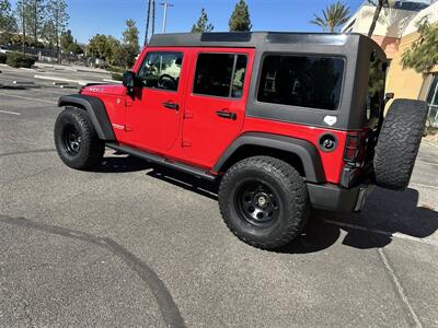 2012 Jeep Wrangler Rubicon   - Photo 12 - Hesperia, CA 92345