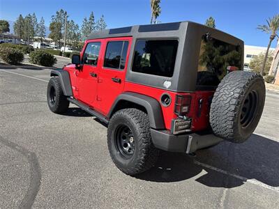 2012 Jeep Wrangler Rubicon   - Photo 11 - Hesperia, CA 92345