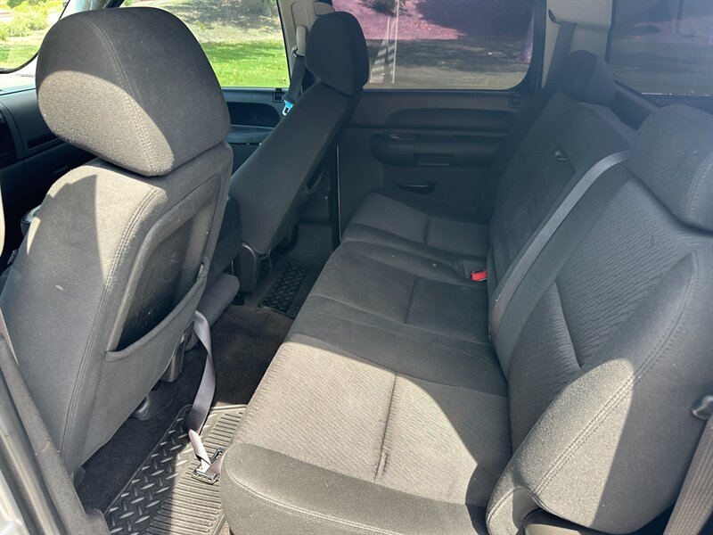 2012 Chevrolet Silverado 1500 - Photo 11 - Hesperia, CA 92345