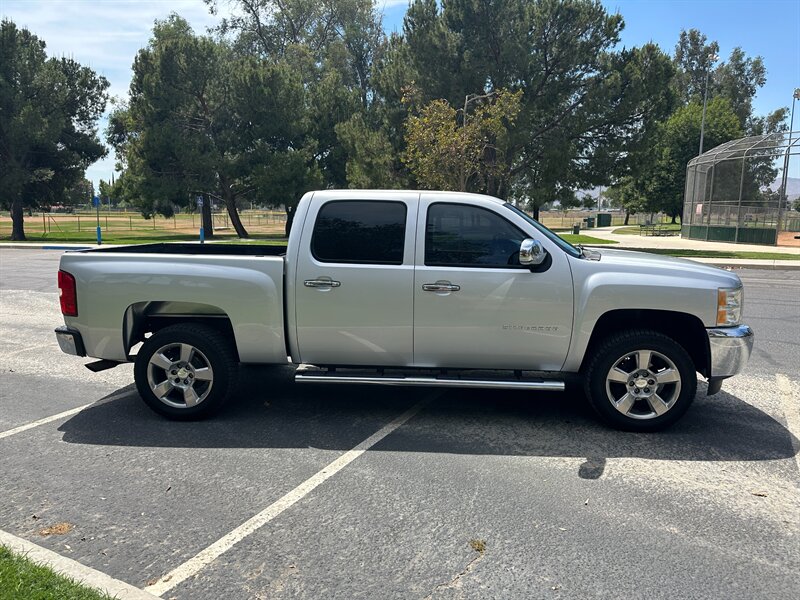 2012 Chevrolet Silverado 1500 - Photo 4 - Hesperia, CA 92345