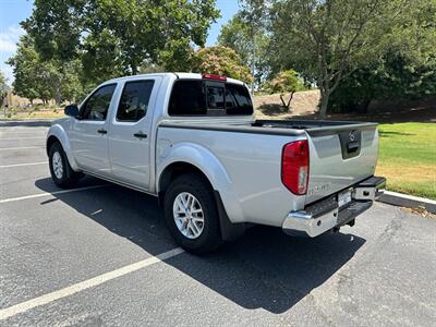 2020 Nissan Frontier   - Photo 7 - Hesperia, CA 92345