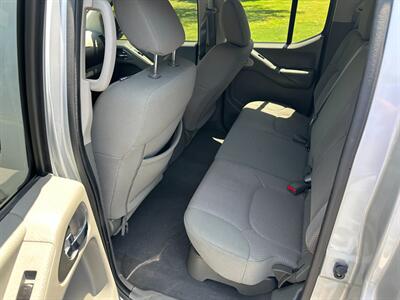 2020 Nissan Frontier   - Photo 13 - Hesperia, CA 92345