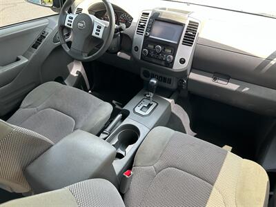 2020 Nissan Frontier   - Photo 15 - Hesperia, CA 92345