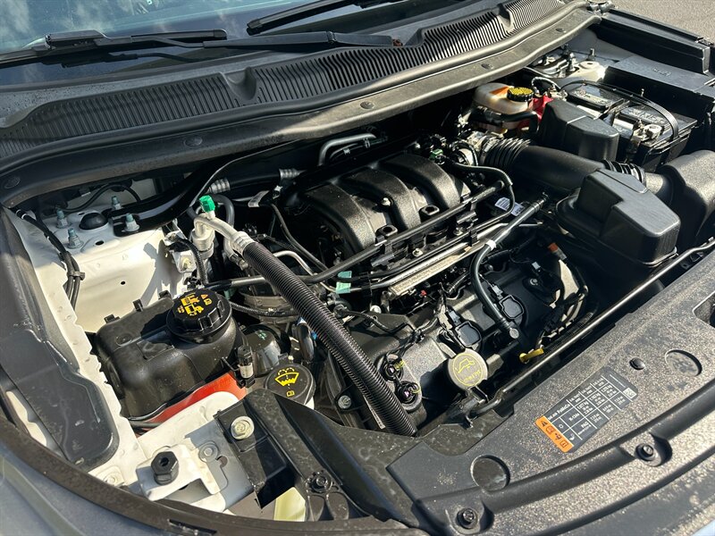 2018 Ford Explorer XLT - Photo 17 - Hesperia, CA 92345