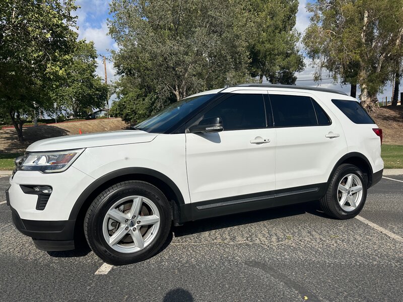 2018 Ford Explorer XLT   - Photo 1 - Hesperia, CA 92345