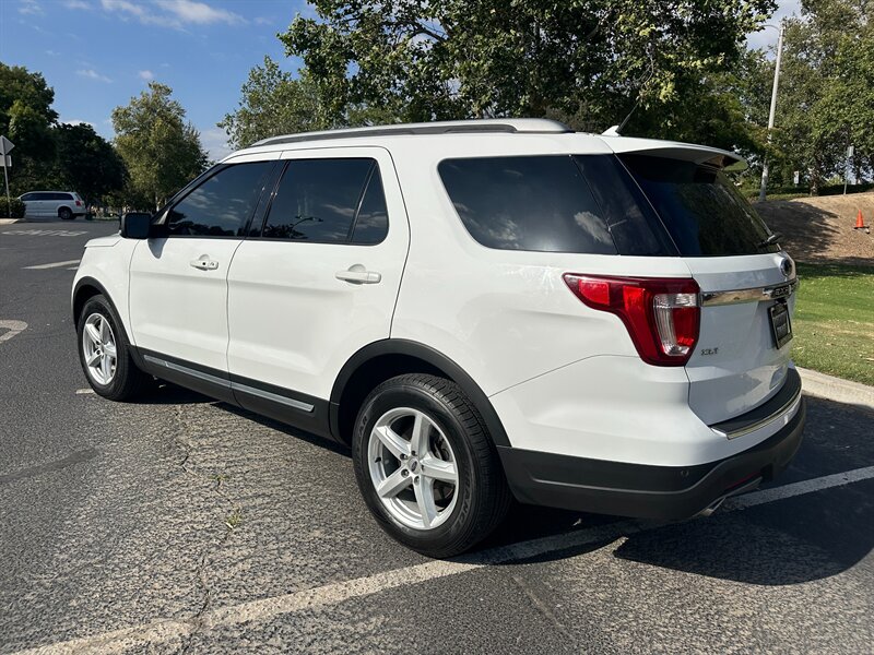 2018 Ford Explorer XLT - Photo 7 - Hesperia, CA 92345