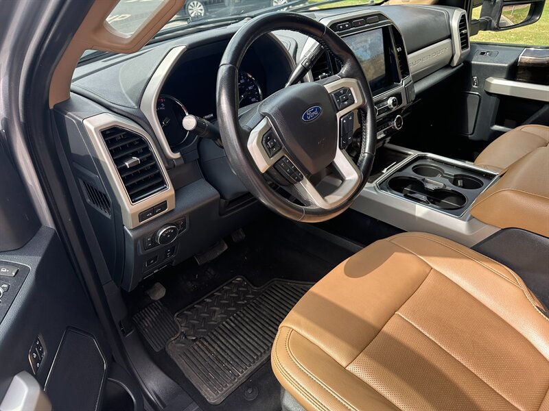 2022 Ford F-250 Lariat - Photo 8 - Hesperia, CA 92345